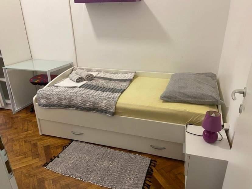 Alex Appartement Rijeka Buitenkant foto